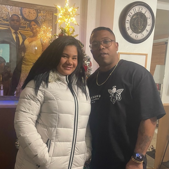 Meet your Posher, Yunier - Picture 1 of 1